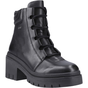 39834 Boot Collections